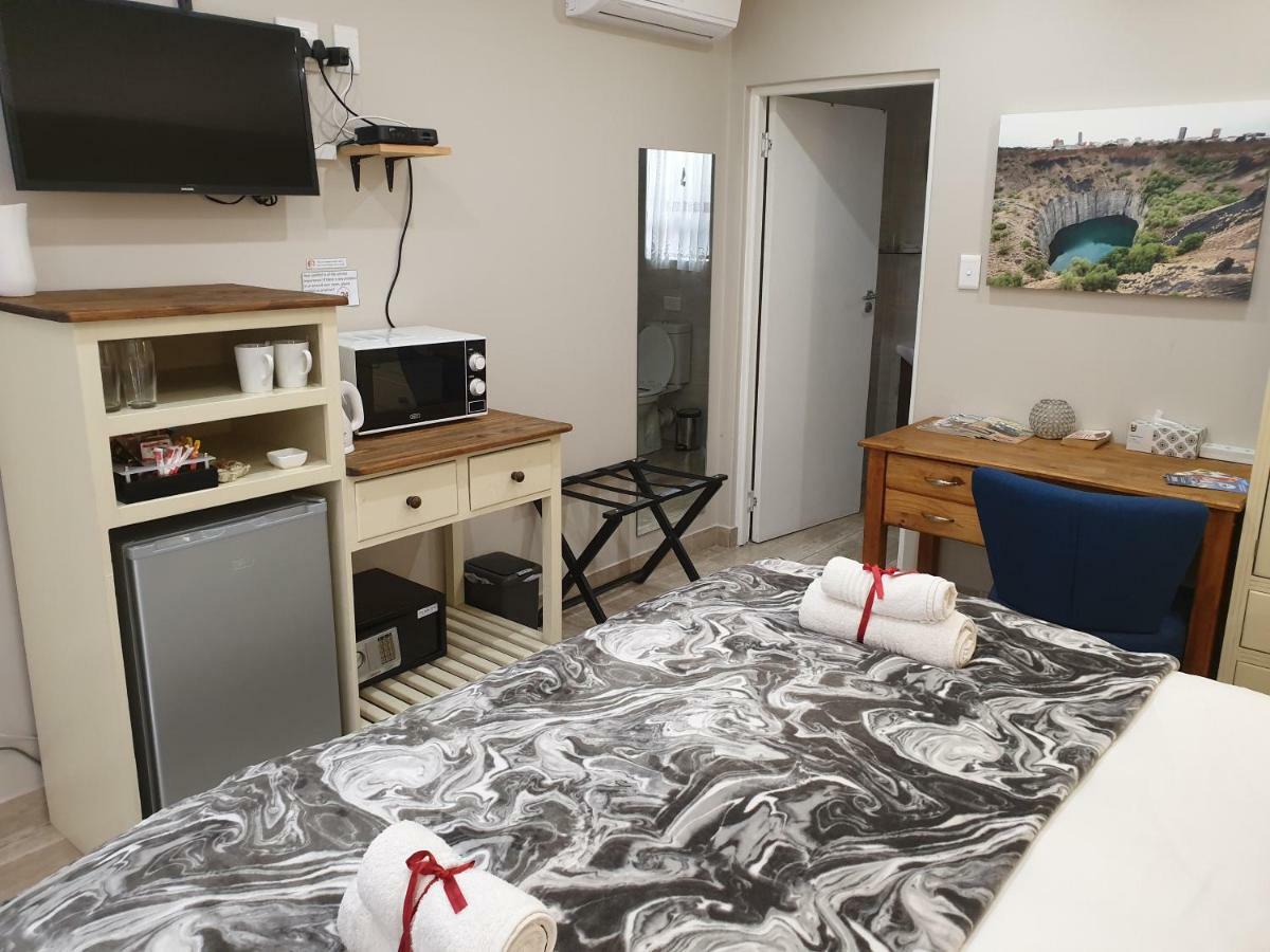 Dilisca Guesthouse Durbanville Esterno foto