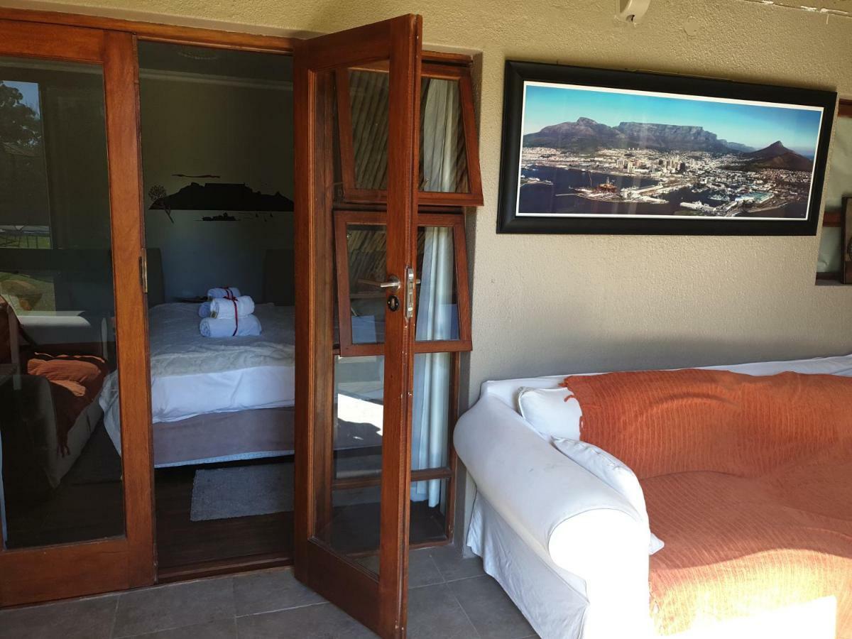 Dilisca Guesthouse Durbanville Esterno foto